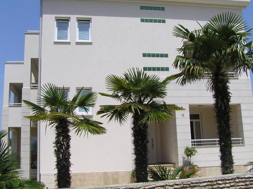 Apartments Oaza Regi Medulin Bagian luar foto